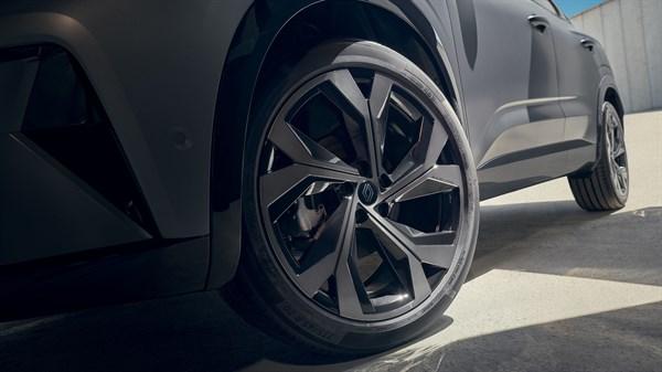 Aros de aleación Altao de 18&quot; diamantado (4) - Renault Austral